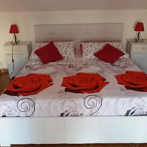 Mansardina Sassu Apartamento